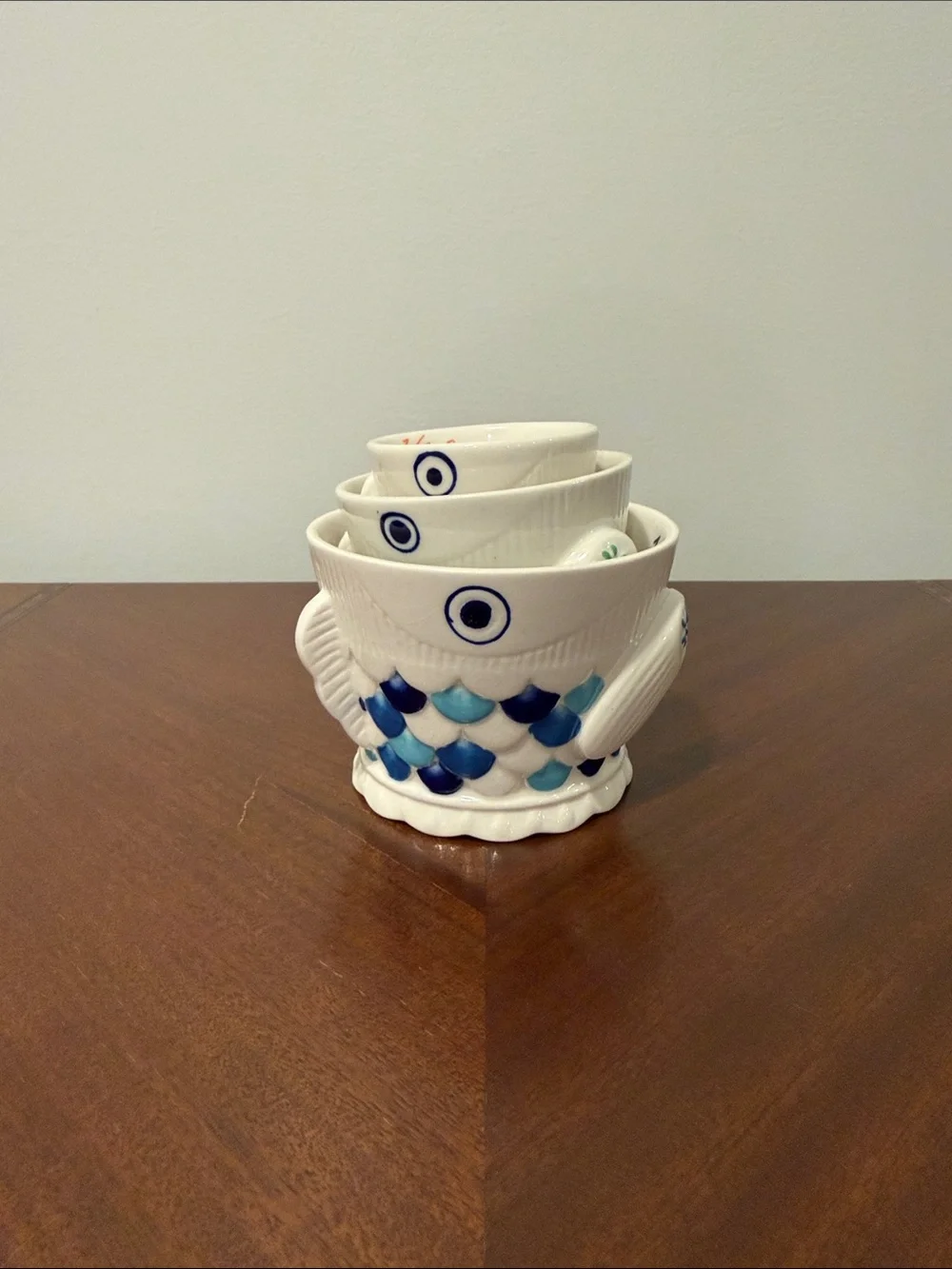 Anthropologie Fish Measuring Cups - Blue, Green, Yellow *Like New/Never Used*